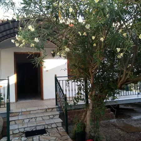 Tranquil 20 Minutes From Sea-stunning View Ferienhaus Draina Mesinia